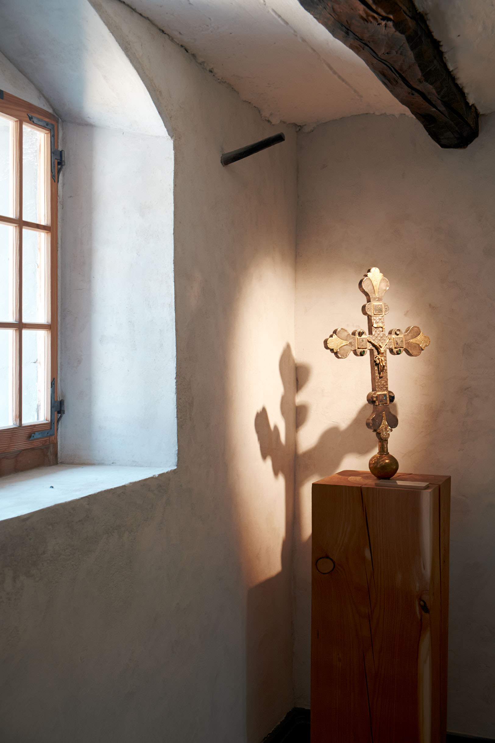 E13451 xPro 9981 j2560